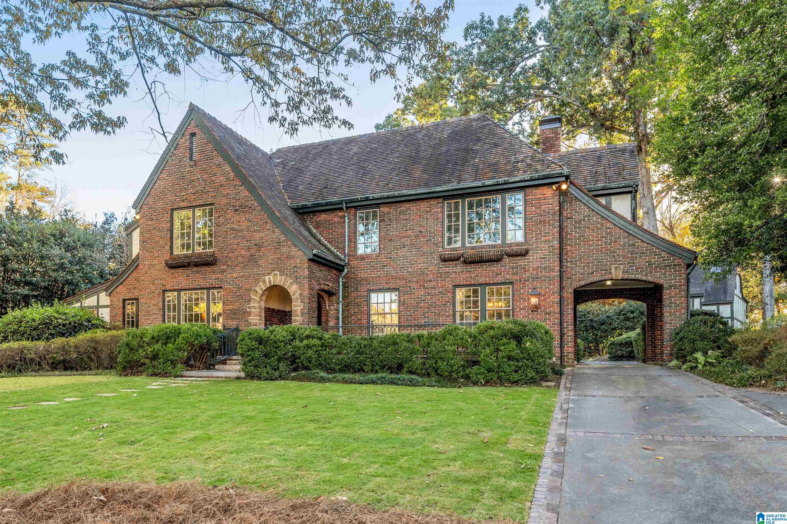 3116 Guilford Road Birmingham, AL 35223 - Photo 2 of 52