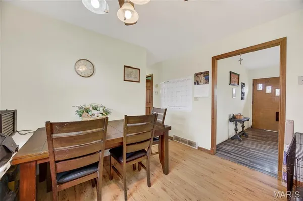 $240,000 | 27 Pleasant Knoll Road, Stoutland, MO 65567