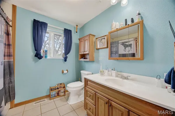 $240,000 | 27 Pleasant Knoll Road, Stoutland, MO 65567