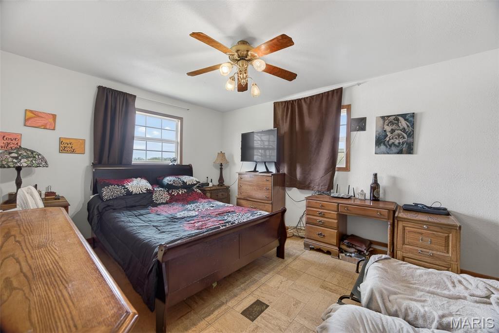 27 Pleasant Knoll Road Stoutland, MO 65567 - Photo 15 of 58