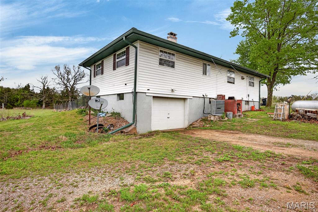 27 Pleasant Knoll Road Stoutland, MO 65567 - Photo 29 of 58