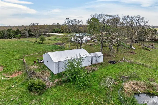 $240,000 | 27 Pleasant Knoll Road, Stoutland, MO 65567