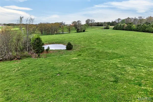 $240,000 | 27 Pleasant Knoll Road, Stoutland, MO 65567