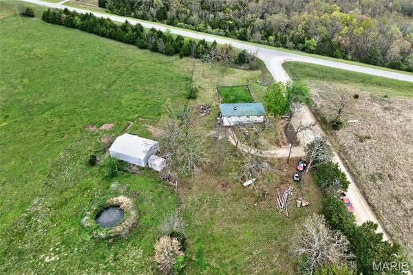 $240,000 | 27 Pleasant Knoll Road, Stoutland, MO 65567
