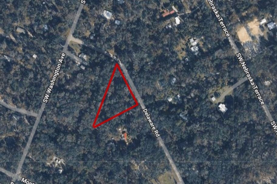 244 Southwest Delaware Way Fort White, FL 32038 - Photo 4 of 11