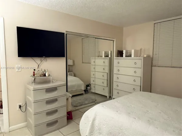$2,400 | 5033 Northwest 7th Street, Unit 312, Miami, FL 33126