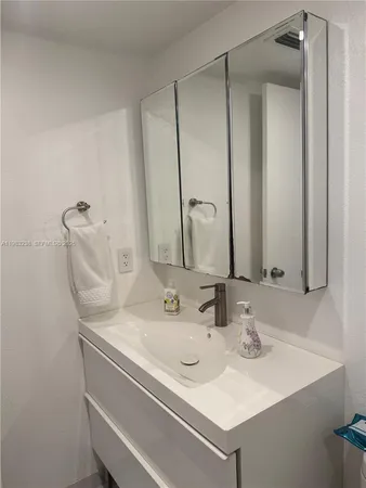 $2,400 | 5033 Northwest 7th Street, Unit 312, Miami, FL 33126