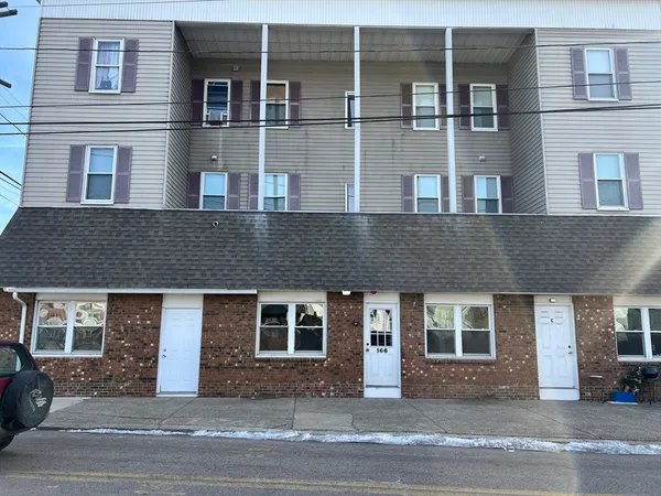 $1,650 | 166 Pine Street, Unit 4, Attleboro, MA 02703