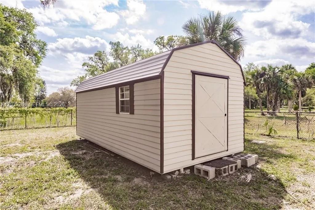 4550 Springview Circle LaBelle, FL 33935 - Photo 13 of 14