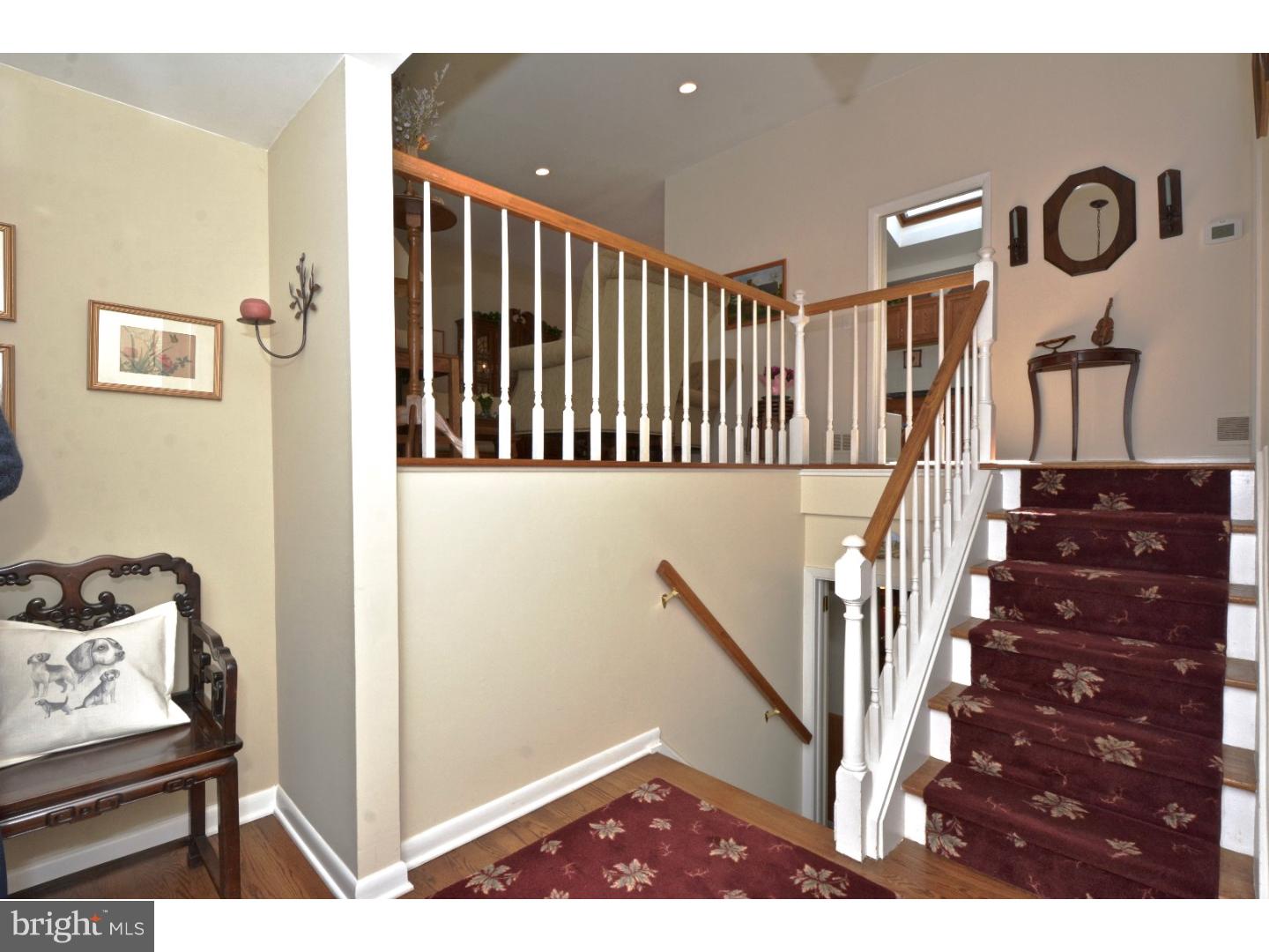 41 Robert Road Princeton, NJ 08540 - Photo 3 of 25 Foyer
