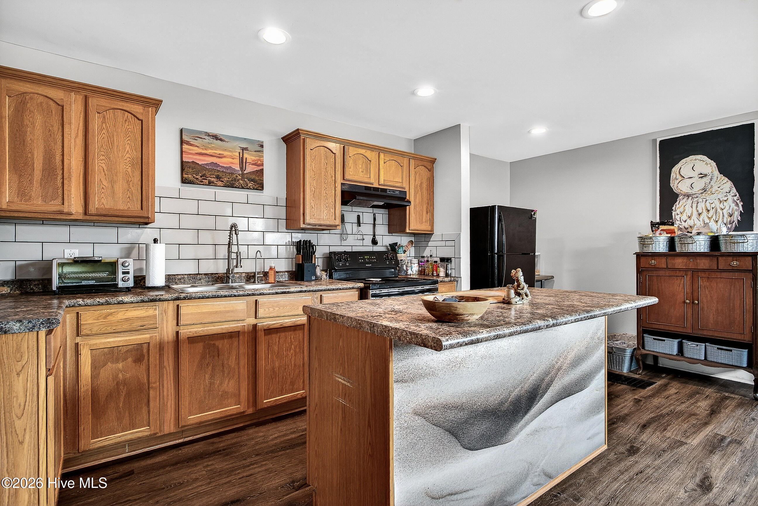 709 Davis Street Jacksonville, NC 28540 - Photo 9 of 37 01-9