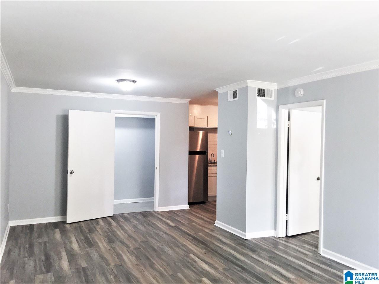 2829 Georgetown Drive, Unit B Birmingham, AL 35216 - Photo 3 of 20