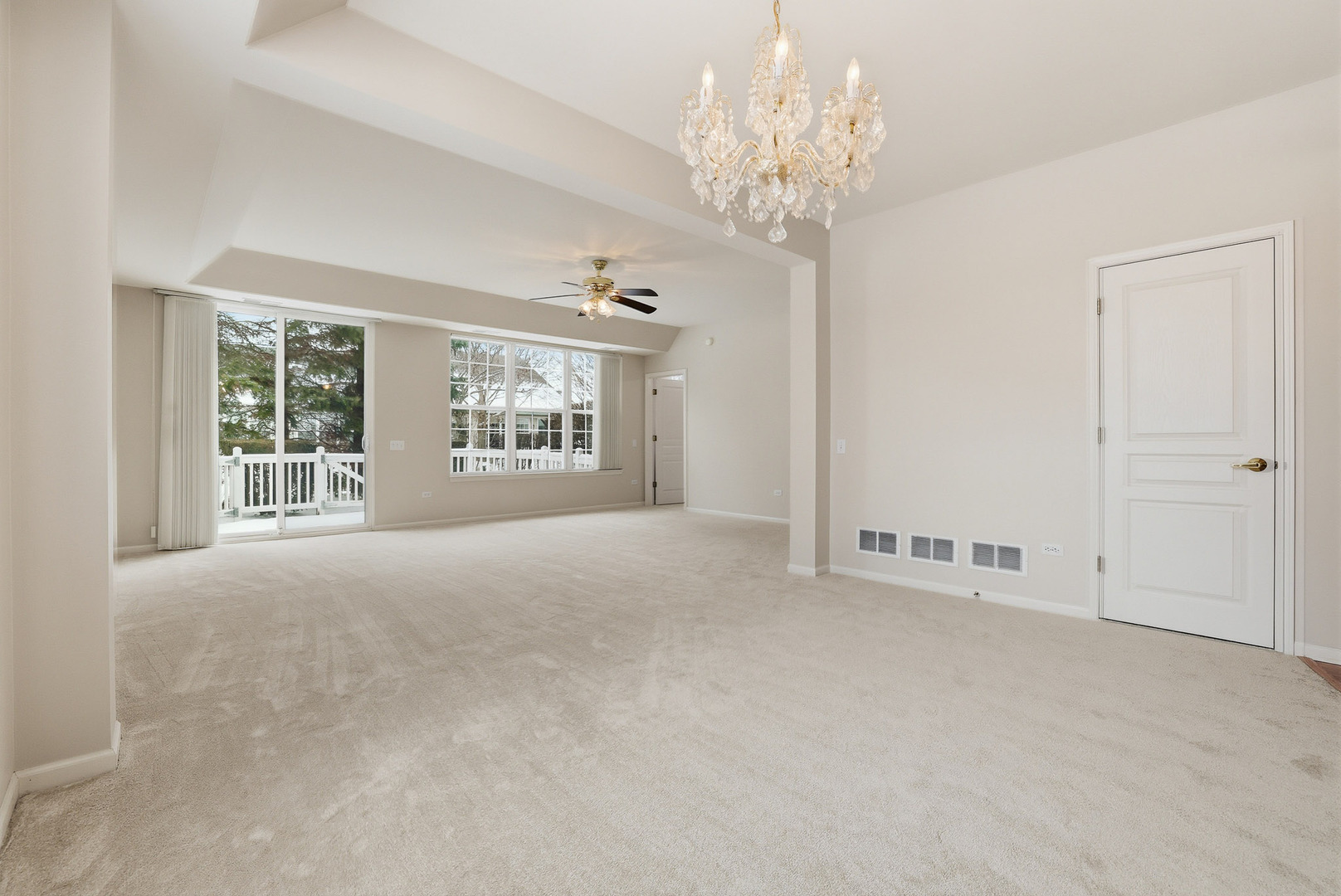 13984 Chanwahon Road Huntley, IL 60142 - Photo 12 of 29