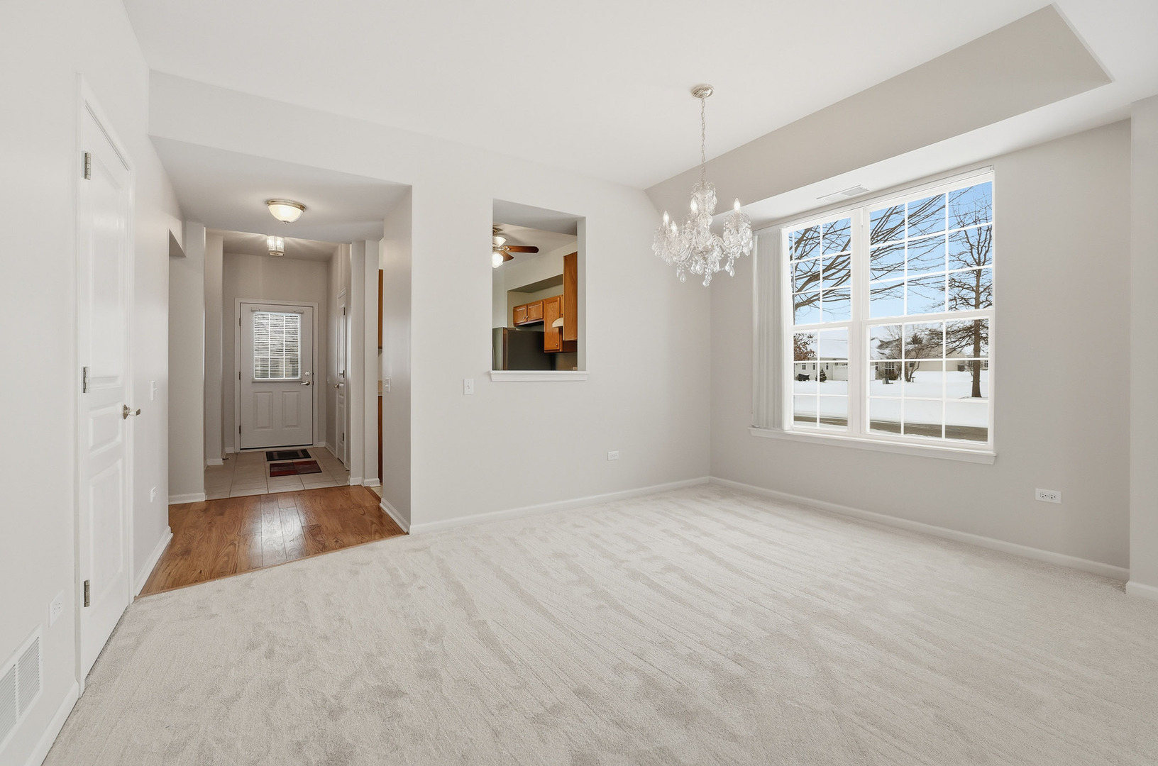 13984 Chanwahon Road Huntley, IL 60142 - Photo 10 of 29