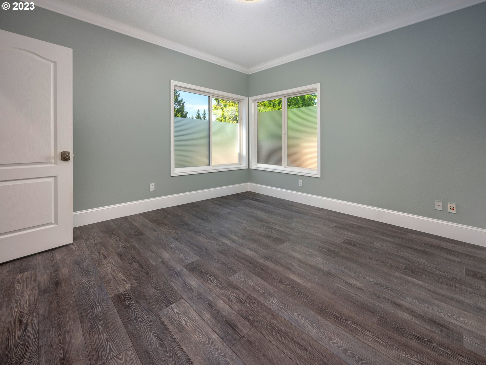 6569 Southwest Arranmore Court Portland, OR 97223 - Photo 26 of 48