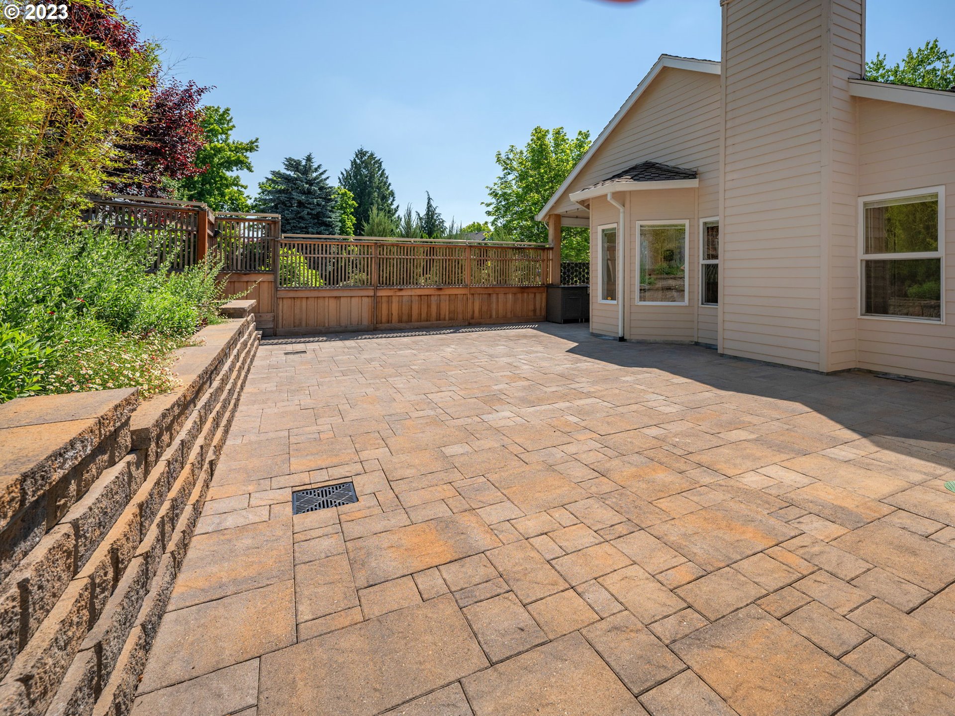 6569 Southwest Arranmore Court Portland, OR 97223 - Photo 32 of 48