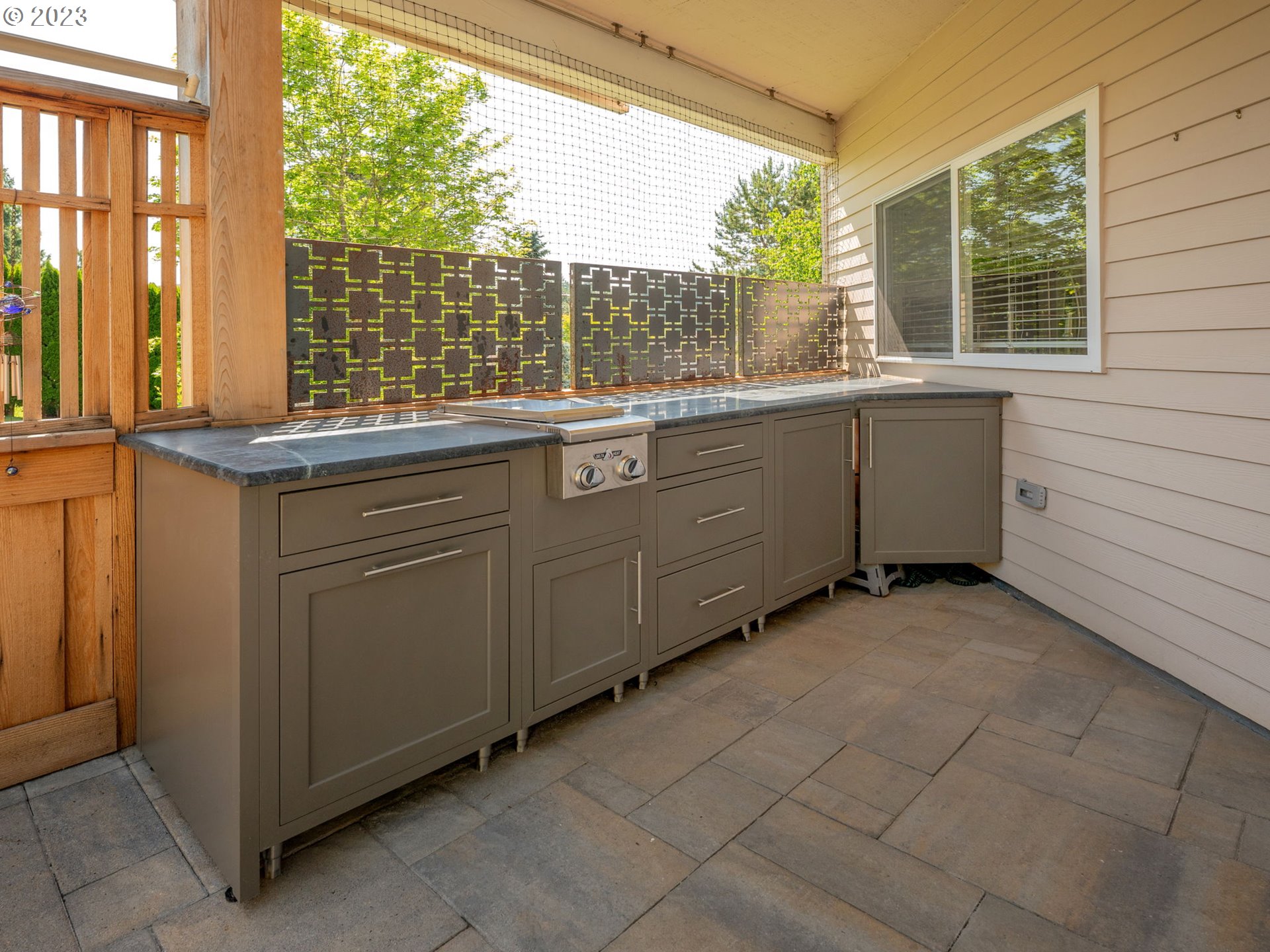 6569 Southwest Arranmore Court Portland, OR 97223 - Photo 34 of 48