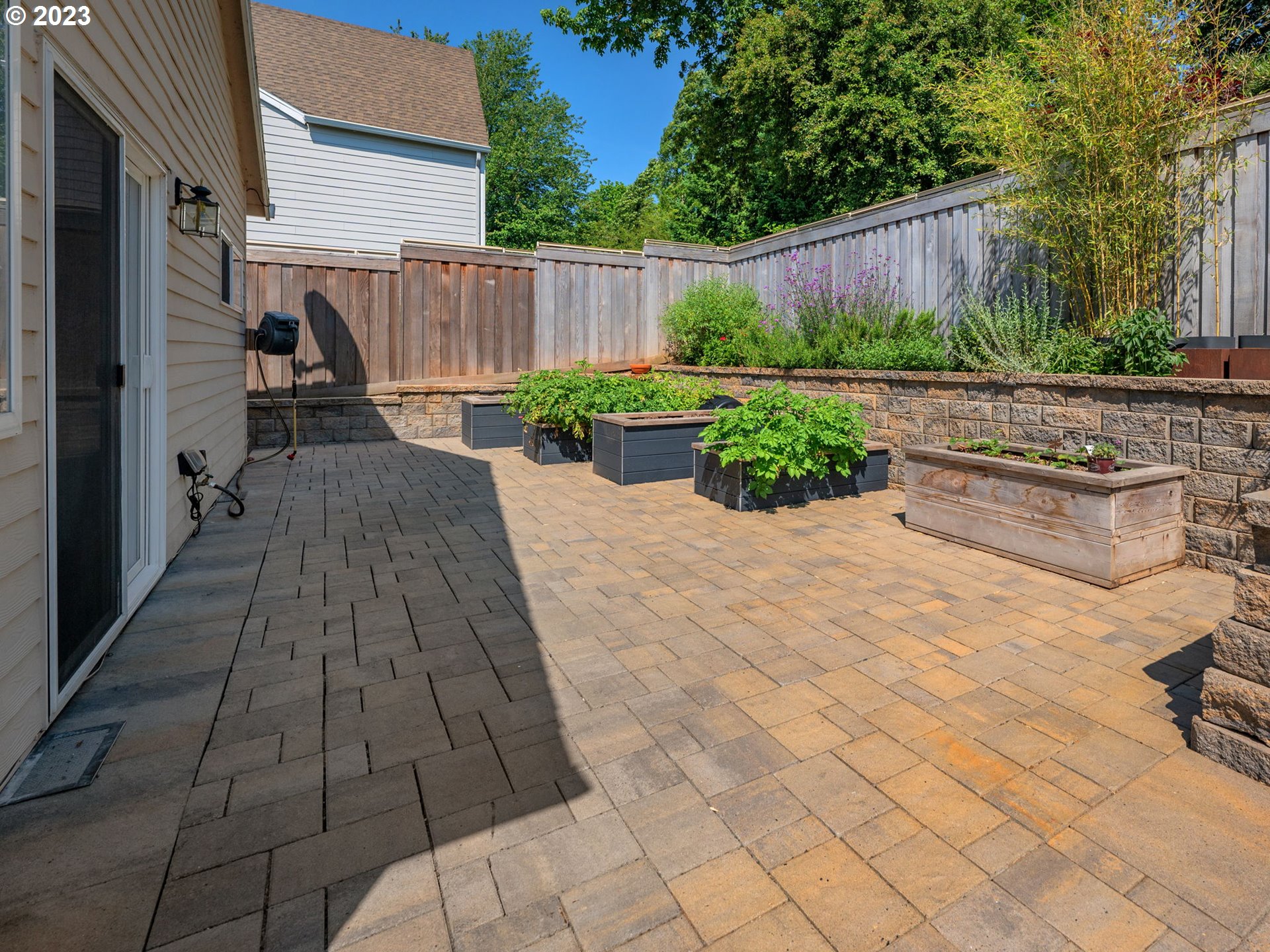 6569 Southwest Arranmore Court Portland, OR 97223 - Photo 38 of 48