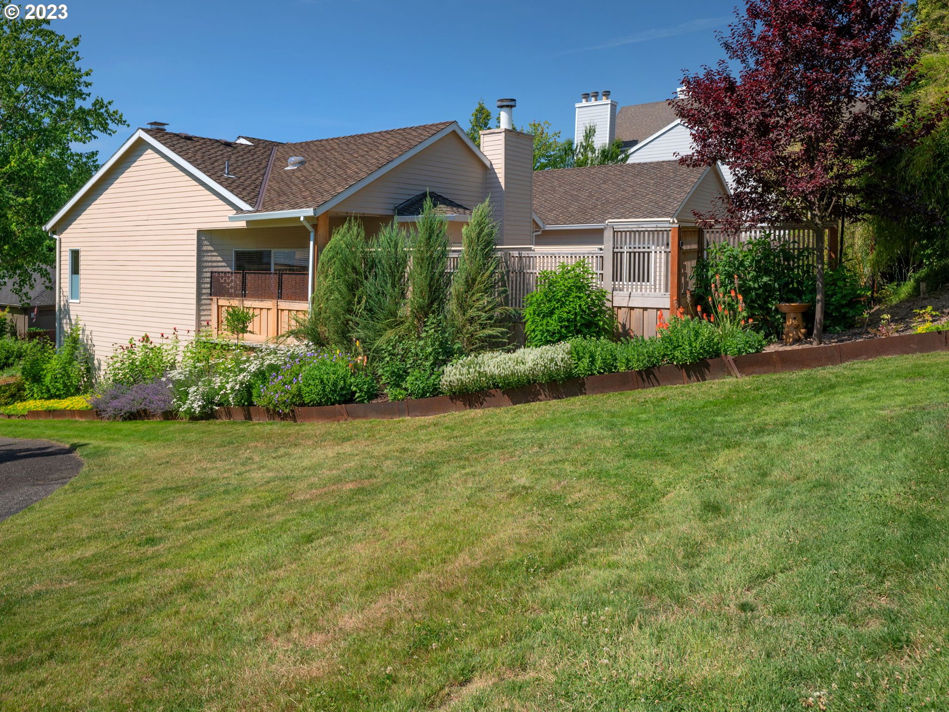 6569 Southwest Arranmore Court Portland, OR 97223 - Photo 40 of 48