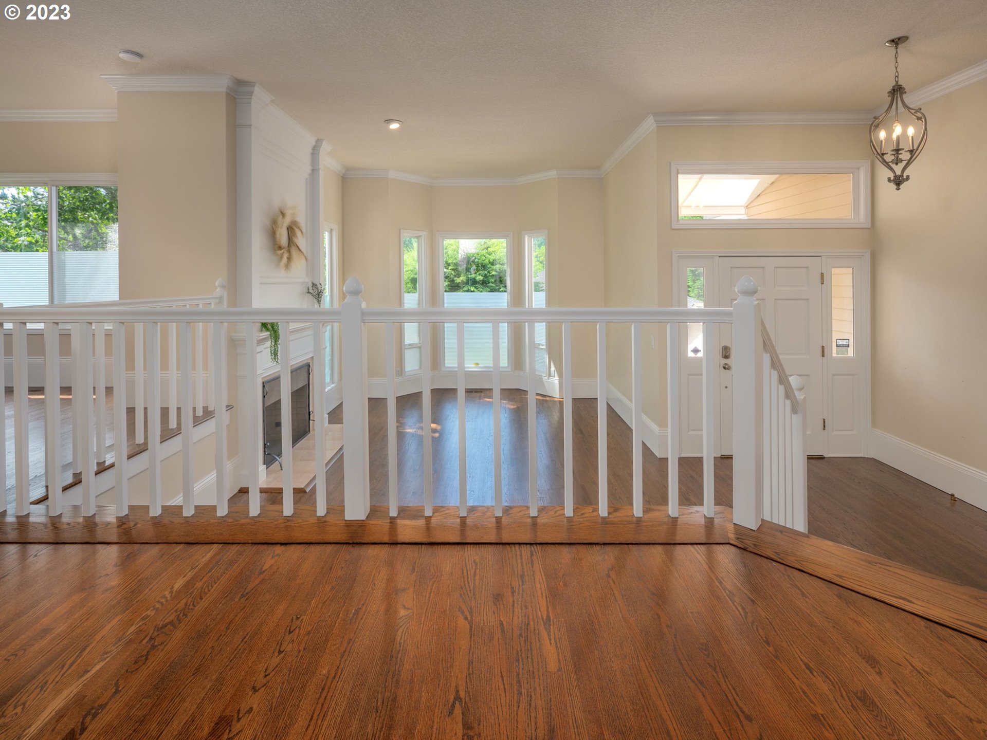 6569 Southwest Arranmore Court Portland, OR 97223 - Photo 8 of 48