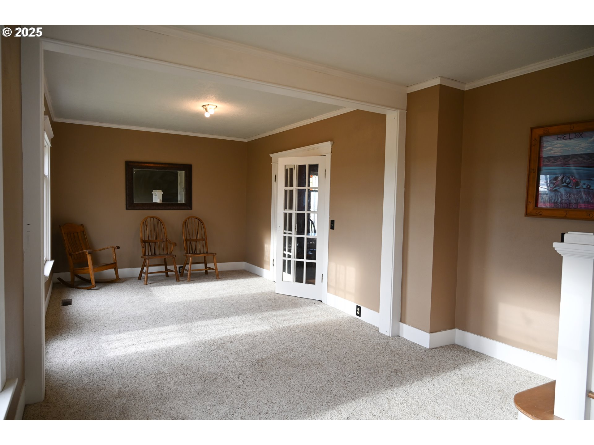 75938 Spring Hollow Road Adams, OR 97810 - Photo 11 of 26 a view of a livingroom with wooden floor and furniture