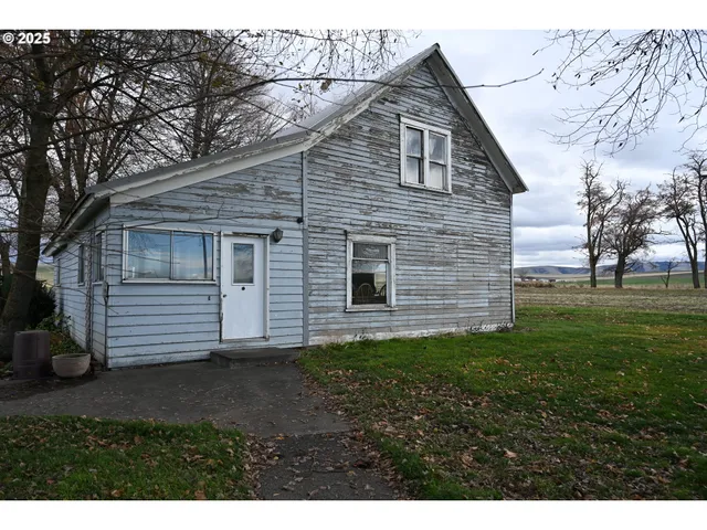 $350,000 | 75938 Spring Hollow Road, Adams, OR 97810
