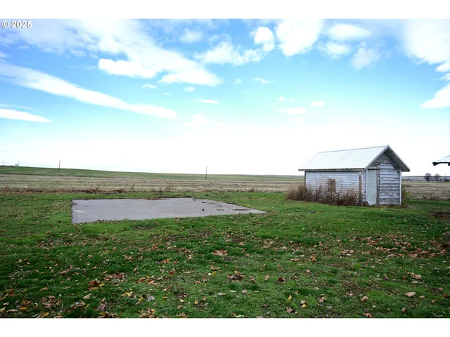 $350,000 | 75938 Spring Hollow Road, Adams, OR 97810