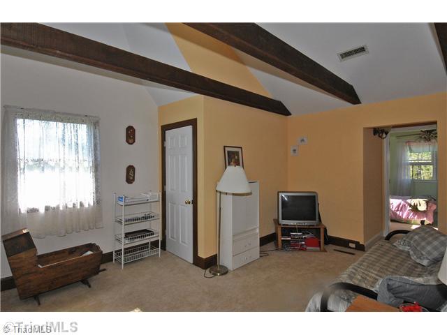 4550 Cooper Road Winston-Salem, NC 27127 - Photo 14 of 16 Loft.