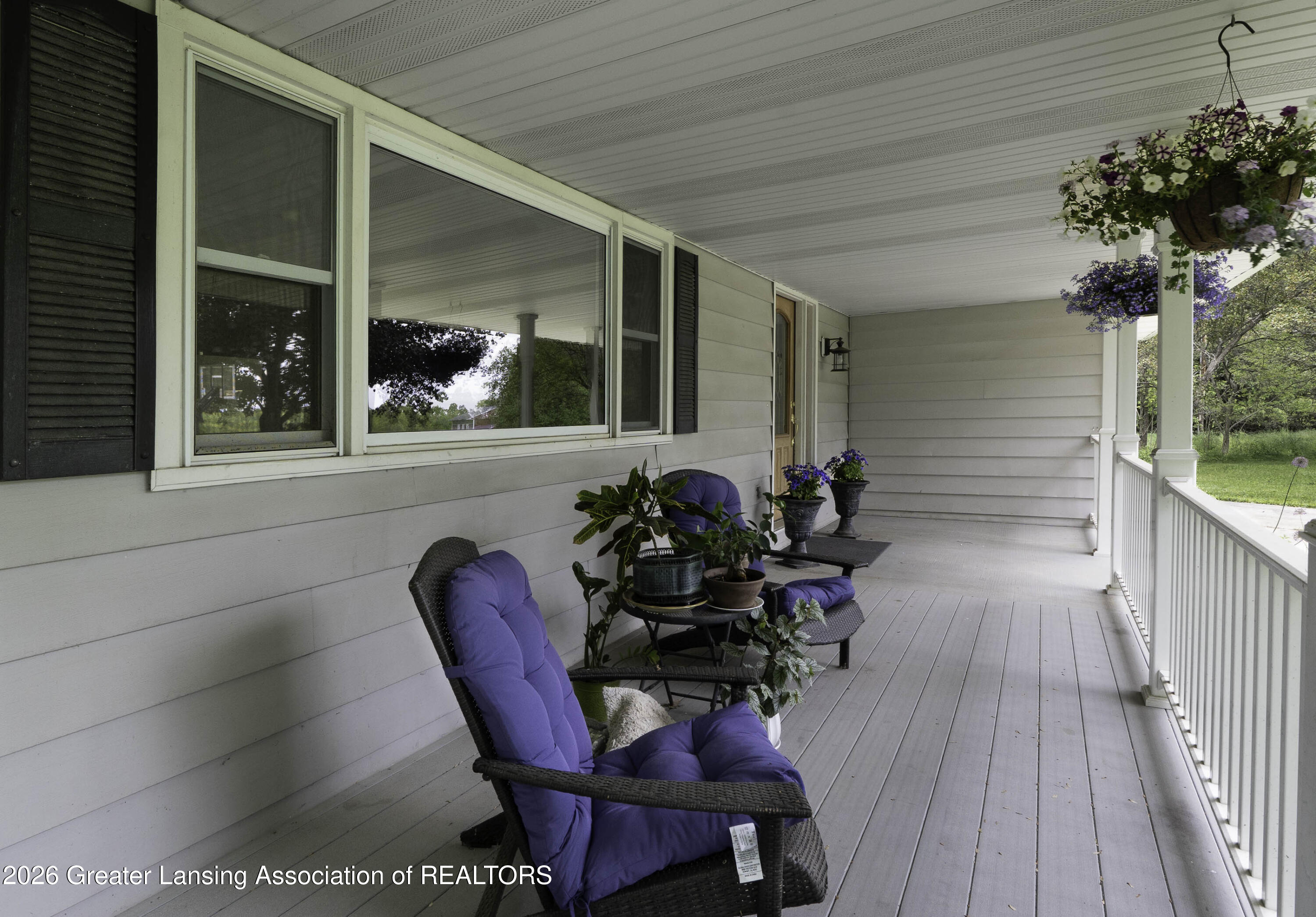 3216 Smithville Road Eaton Rapids, MI 48827 - Photo 32 of 32 Porch