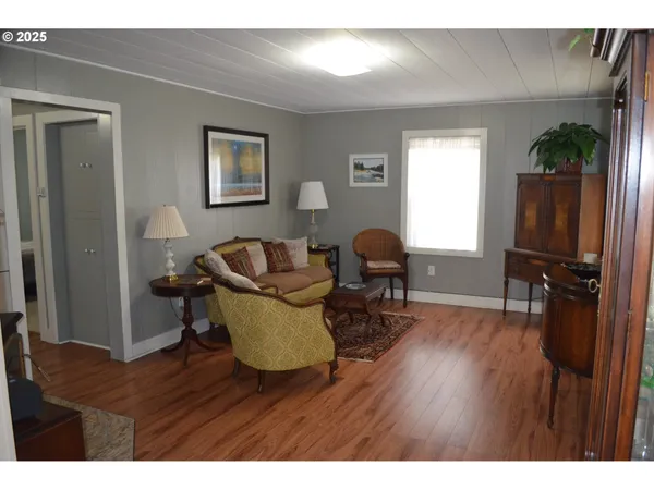 $270,000 | 138118 Hillcrest Street, Gilchrist, OR 97737