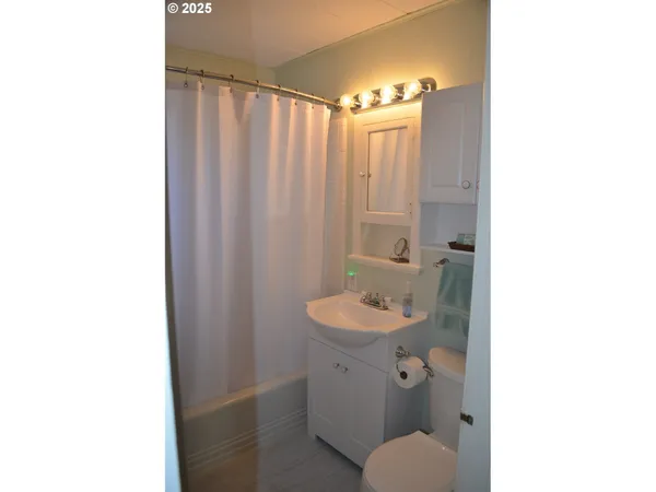 $270,000 | 138118 Hillcrest Street, Gilchrist, OR 97737
