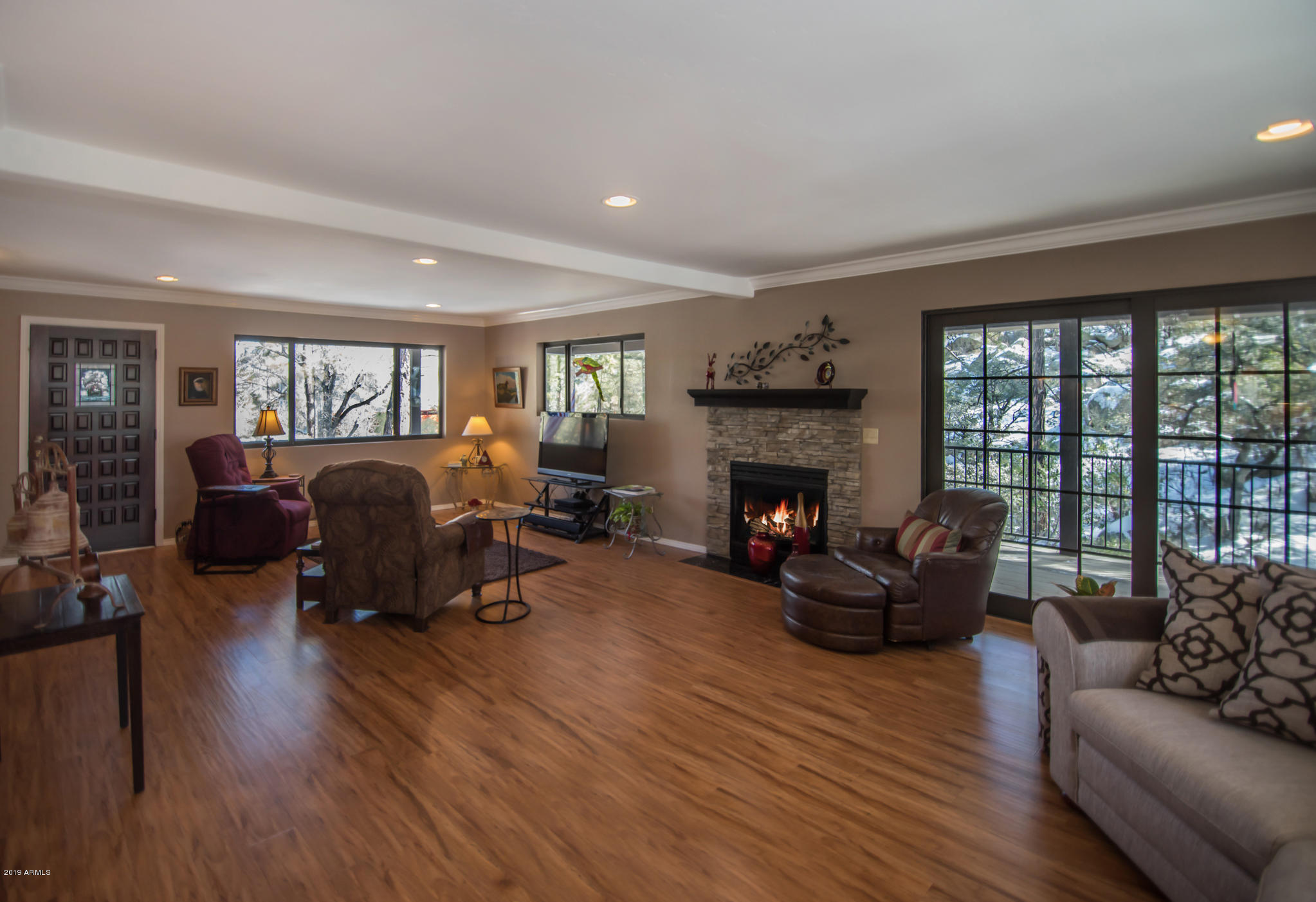 2015 Idylwild Road Prescott, AZ 86305 - Photo 15 of 30 16 - Dining to main living area