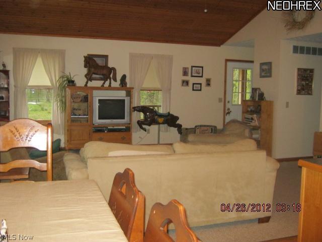 1960 Short Road Geneva, OH 44041 - Photo 8 of 13