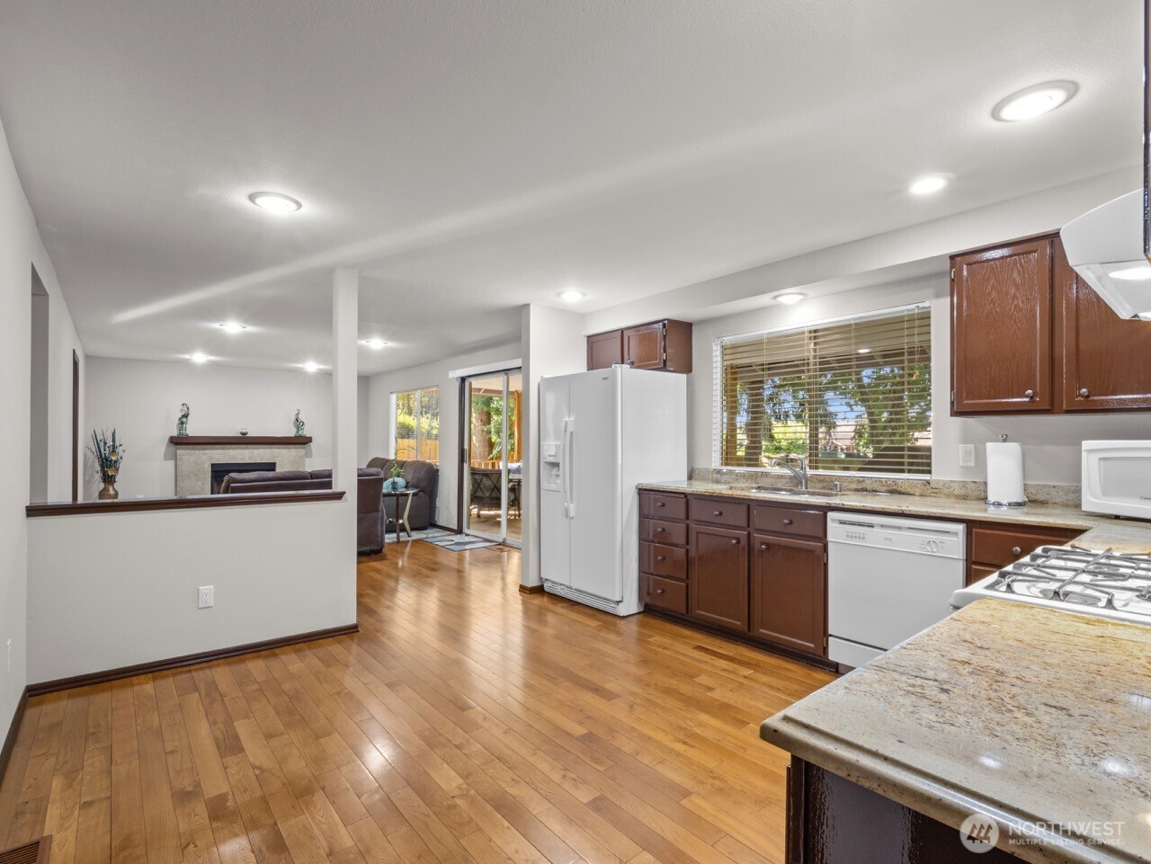 18008 25th Drive Southeast Bothell, WA 98012 - Photo 11 of 36 Gallery Image 11