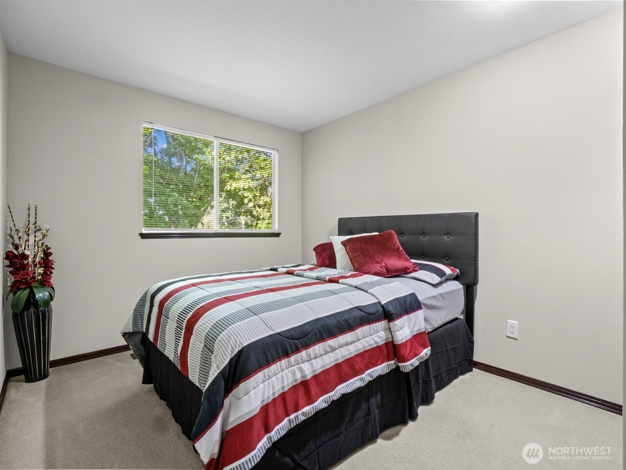 18008 25th Drive Southeast Bothell, WA 98012 - Photo 20 of 36 Gallery Image 20