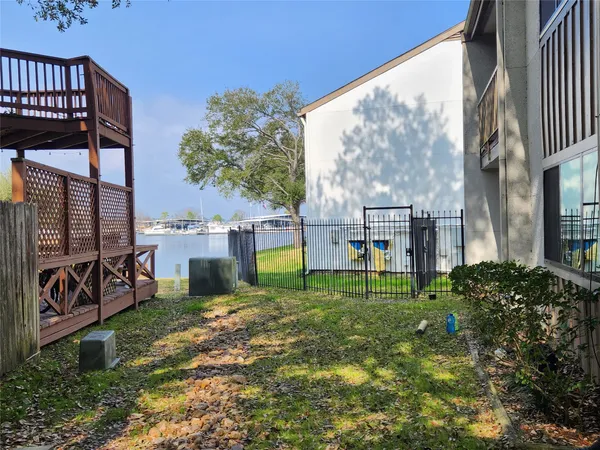 $93,999 | 12100 Melville Drive, Unit 505, Montgomery, TX 77356