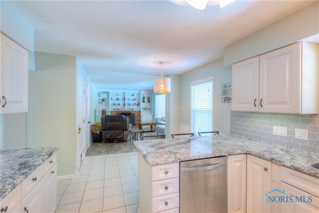 6008 Pebblestone Road Sylvania, OH 43560 - Photo 8 of 28 Gallery Image 8