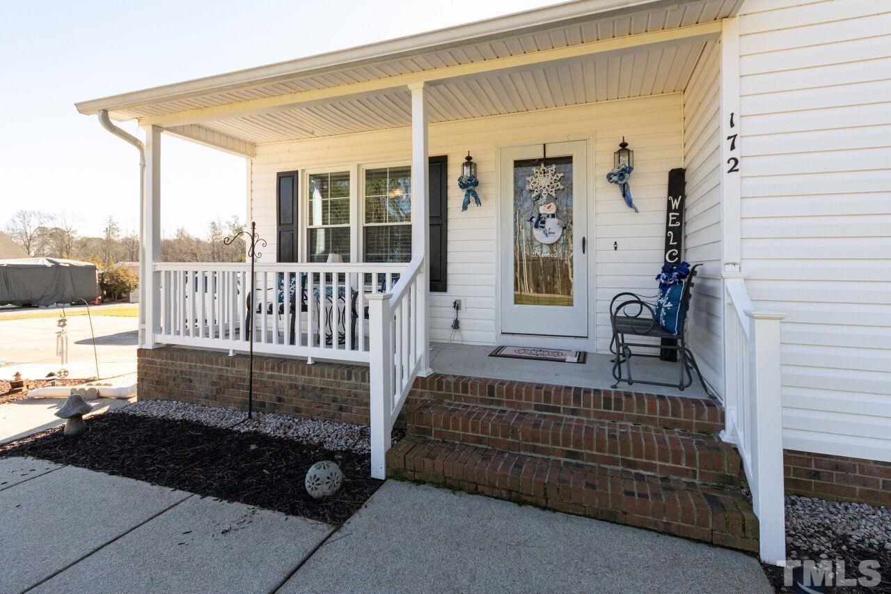 172 Davis Road Wendell, NC 27591 - Photo 3 of 21 Gallery Image 3