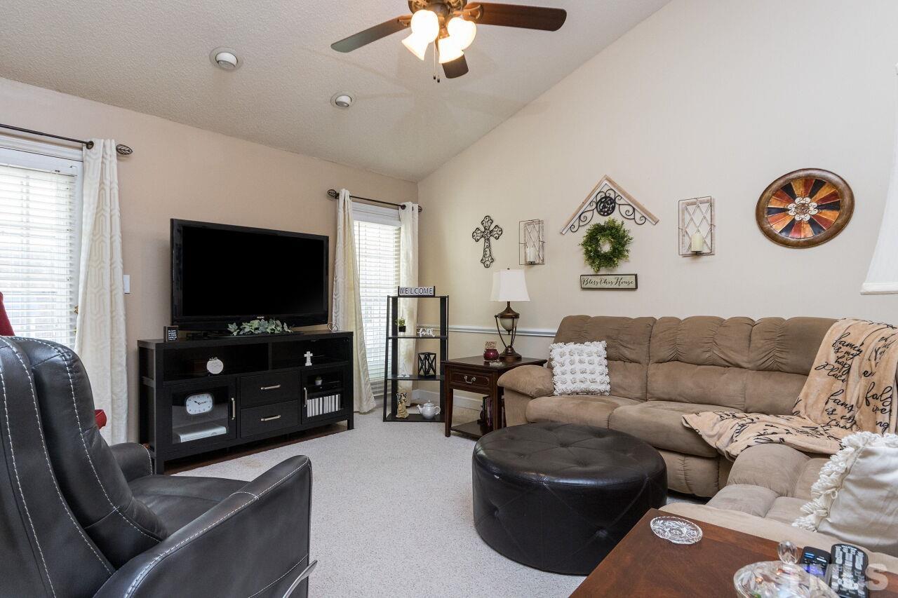 172 Davis Road Wendell, NC 27591 - Photo 6 of 21 Gallery Image 6
