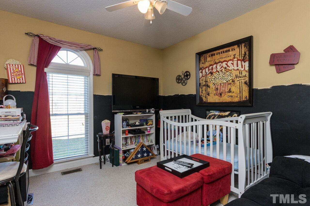 172 Davis Road Wendell, NC 27591 - Photo 10 of 21 Gallery Image 10