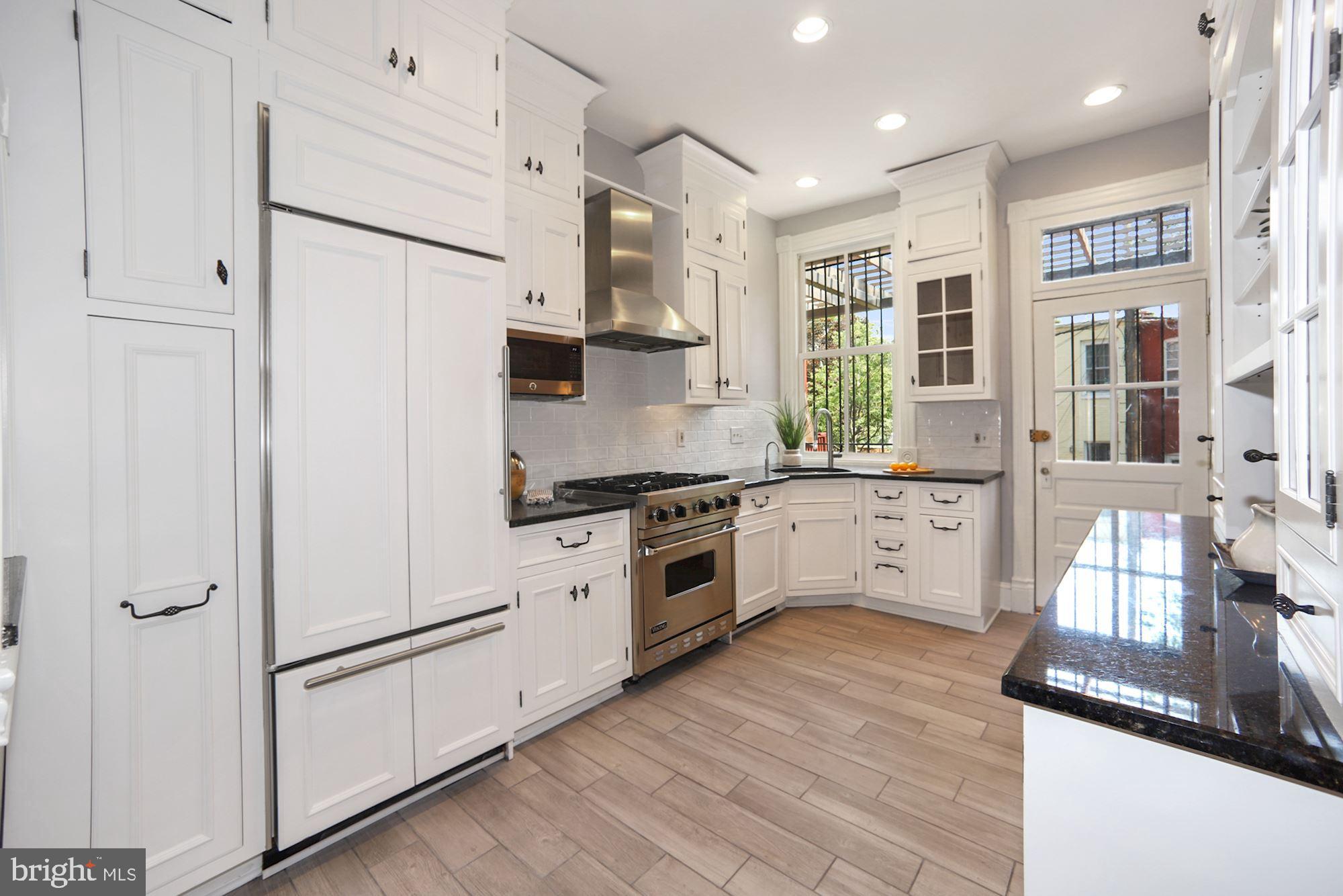151 E Street Southeast Washington, DC 20003 - Photo 8 of 27 Gallery Image 8