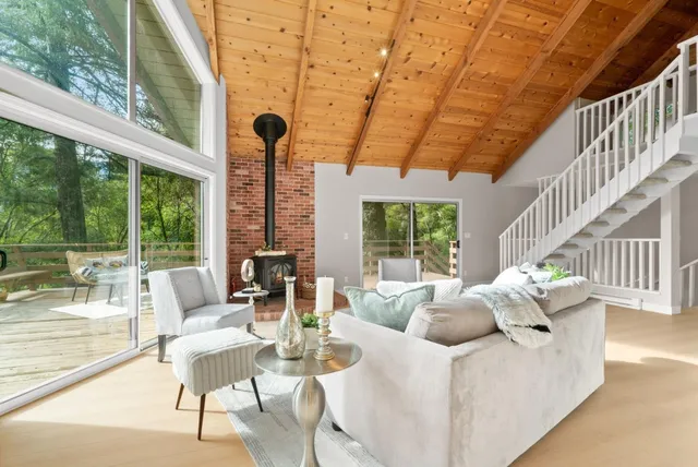 $1,199,000 | 298 Vine Hill Road, Santa Cruz, CA 95065