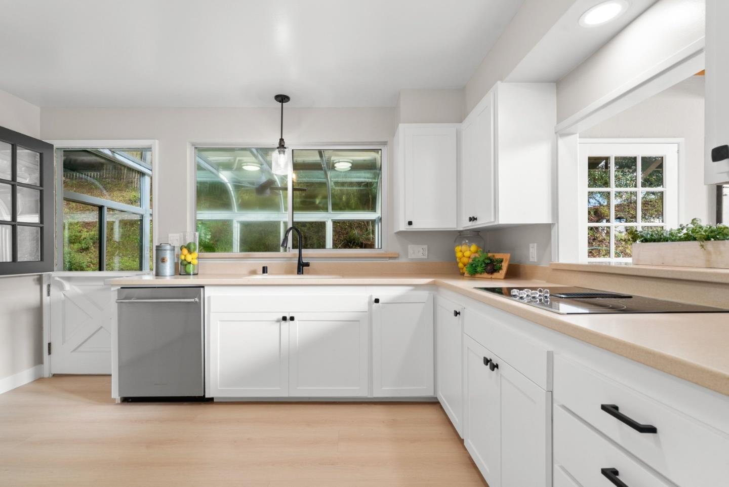 298 Vine Hill Road Santa Cruz, CA 95065 - Photo 8 of 50