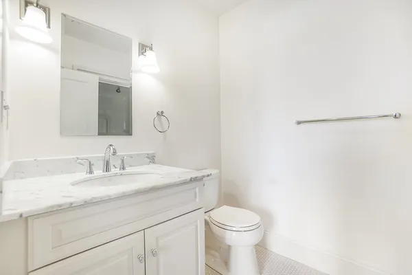 $4,000 | 116-128 Rantoul Street, Unit 509, Beverly, MA 01915