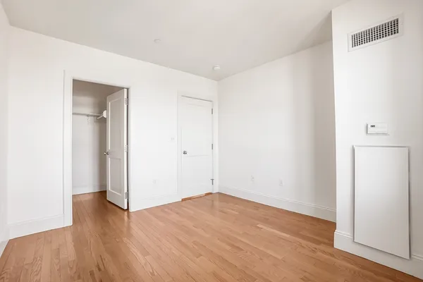 $4,000 | 116-128 Rantoul Street, Unit 509, Beverly, MA 01915