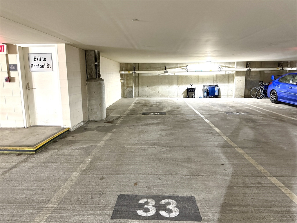 116-128 Rantoul Street, Unit 509 Beverly, MA 01915 - Photo 30 of 31