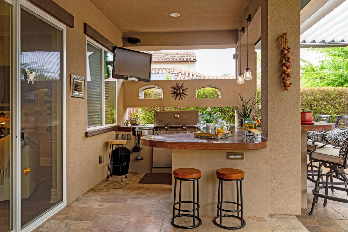 7217 Pitlochry Drive Gilroy, CA 95020 - Photo 31 of 66 a room with musical instruments