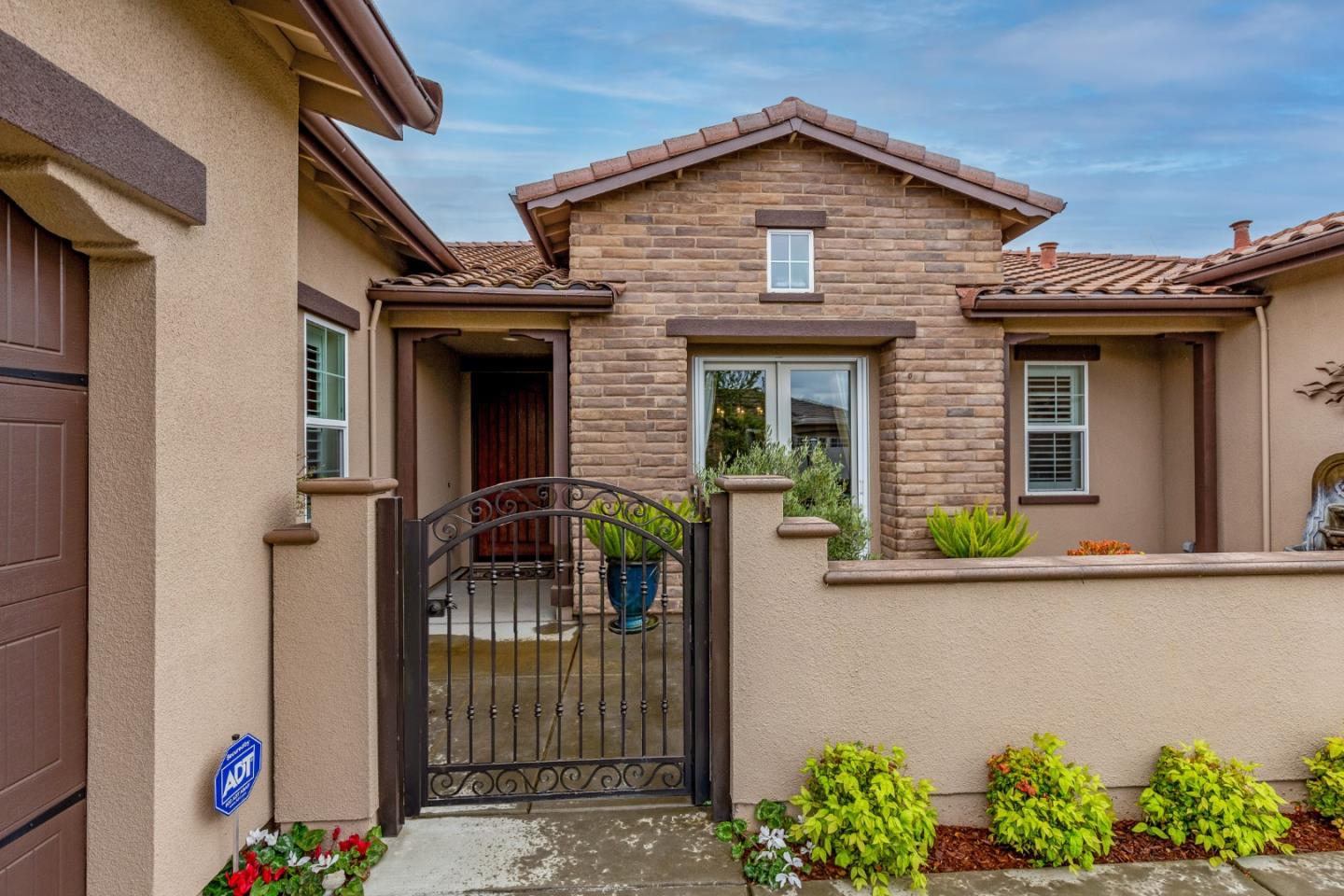 7217 Pitlochry Drive Gilroy, CA 95020 - Photo 4 of 66