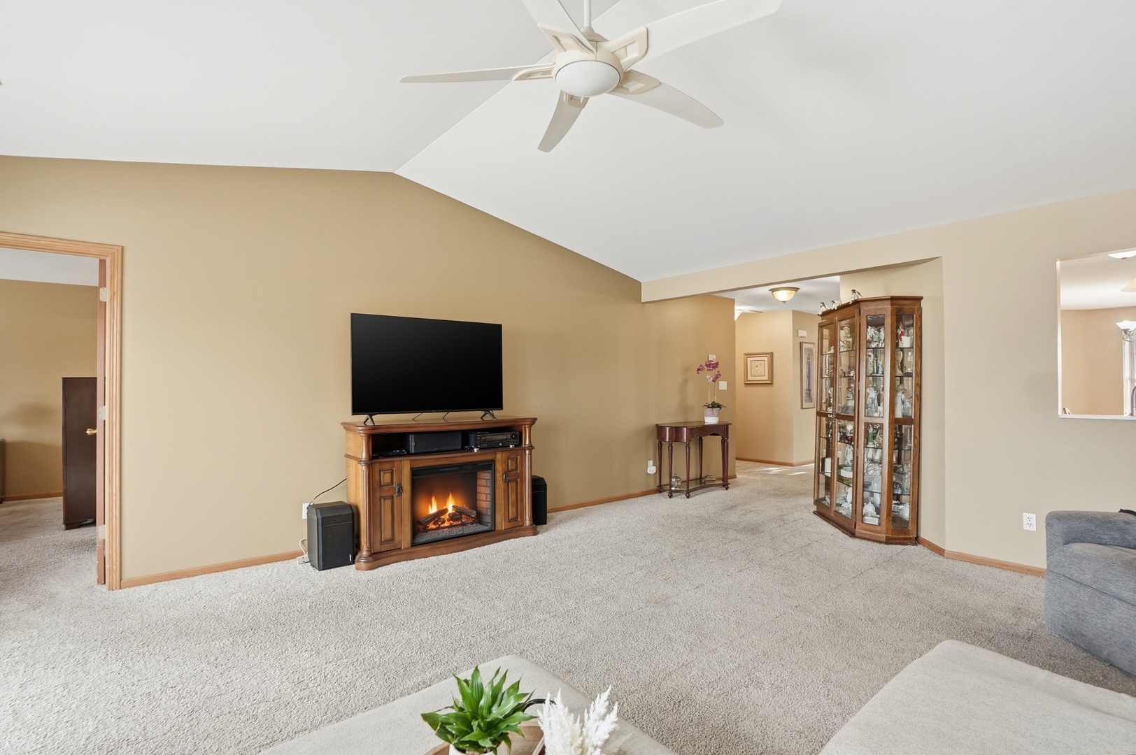 2952 Freedom Circle Crown Point, IN 46307 - Photo 10 of 21