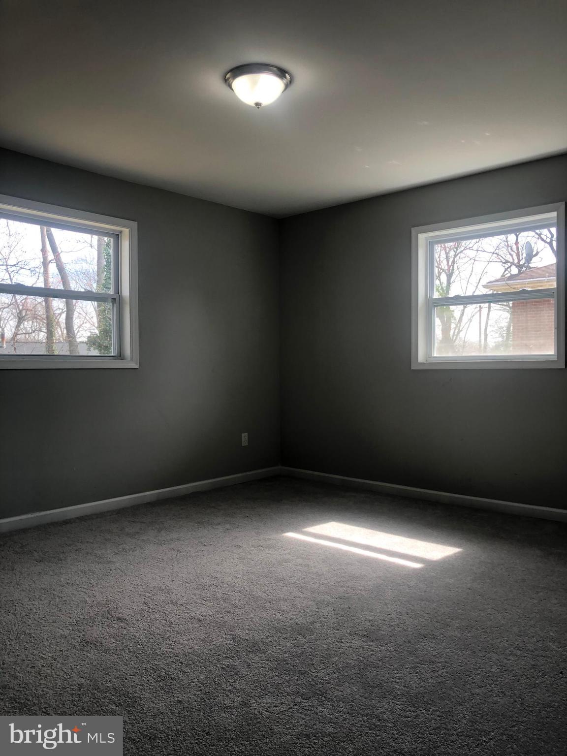 6909 Presley Road Lanham, MD 20706 - Photo 8 of 17 MASTER BEDROOM